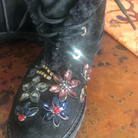 Stuart Weitzman “Bejeweled” combat boots - Picture 4 of 4